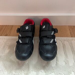 peloton shoes. size 7.5.